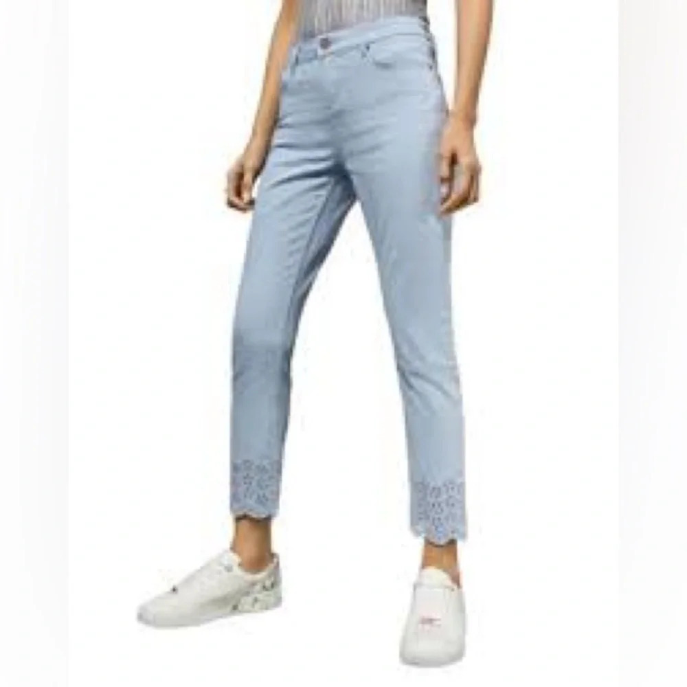 Ted Baker London Nellsi The Classic Skinny Cropped Jean in Light Blue - NEW - 30